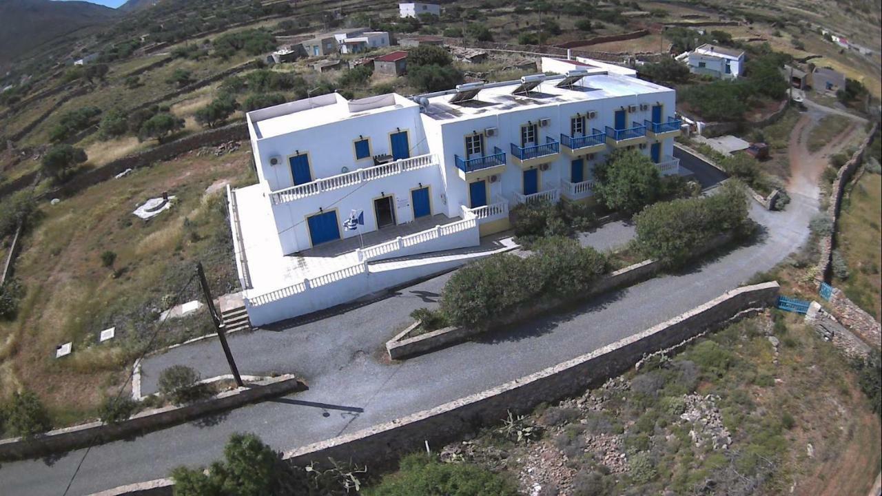 Aeriko Hotel Apartments Agia Marina  外观 照片