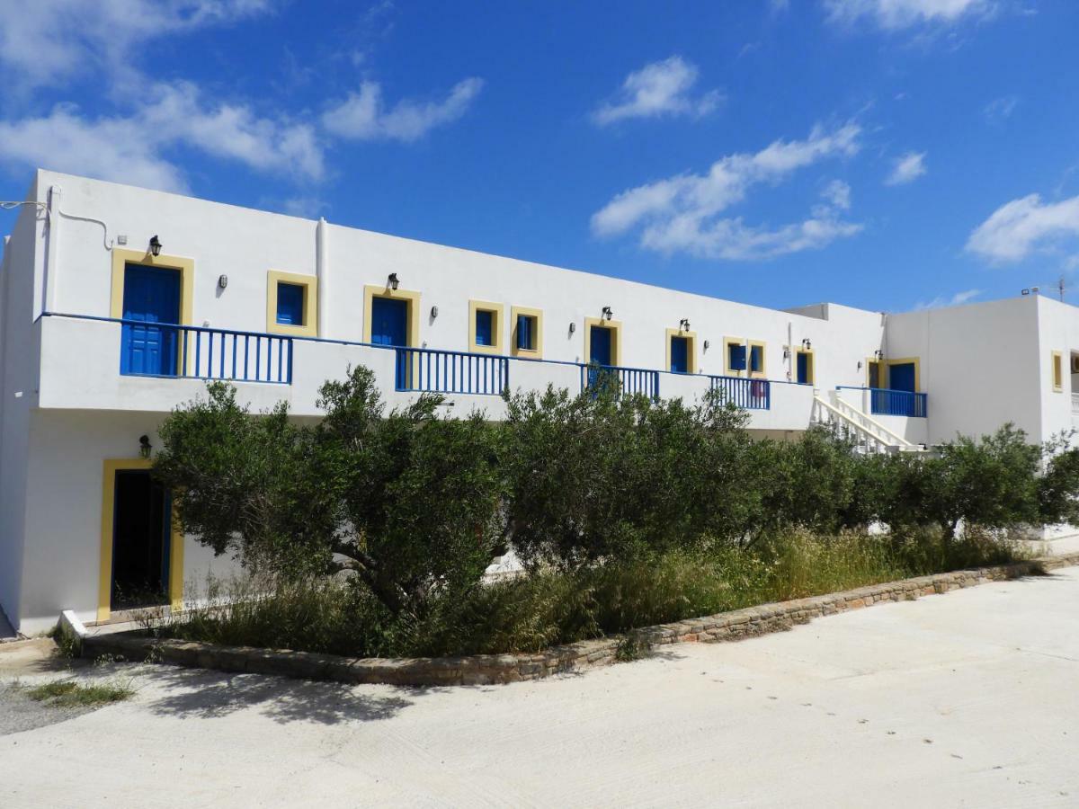 Aeriko Hotel Apartments Agia Marina  外观 照片