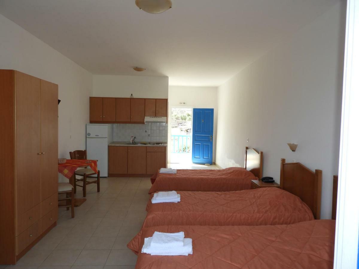 Aeriko Hotel Apartments Agia Marina  外观 照片